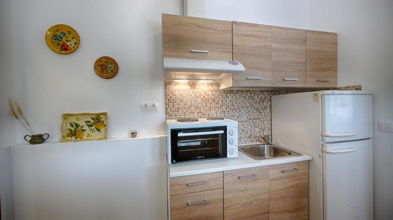 Feakia Studio Agios Gordios  Exteriör bild