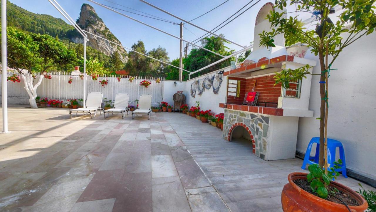 Feakia Studio Agios Gordios  Exteriör bild